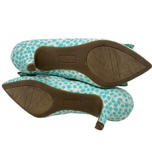 Anne Klein i-flex Fredia Pointed Toe Pump White Aqua Dots Fabric Bow Accent 9M - Picture 8 of 8